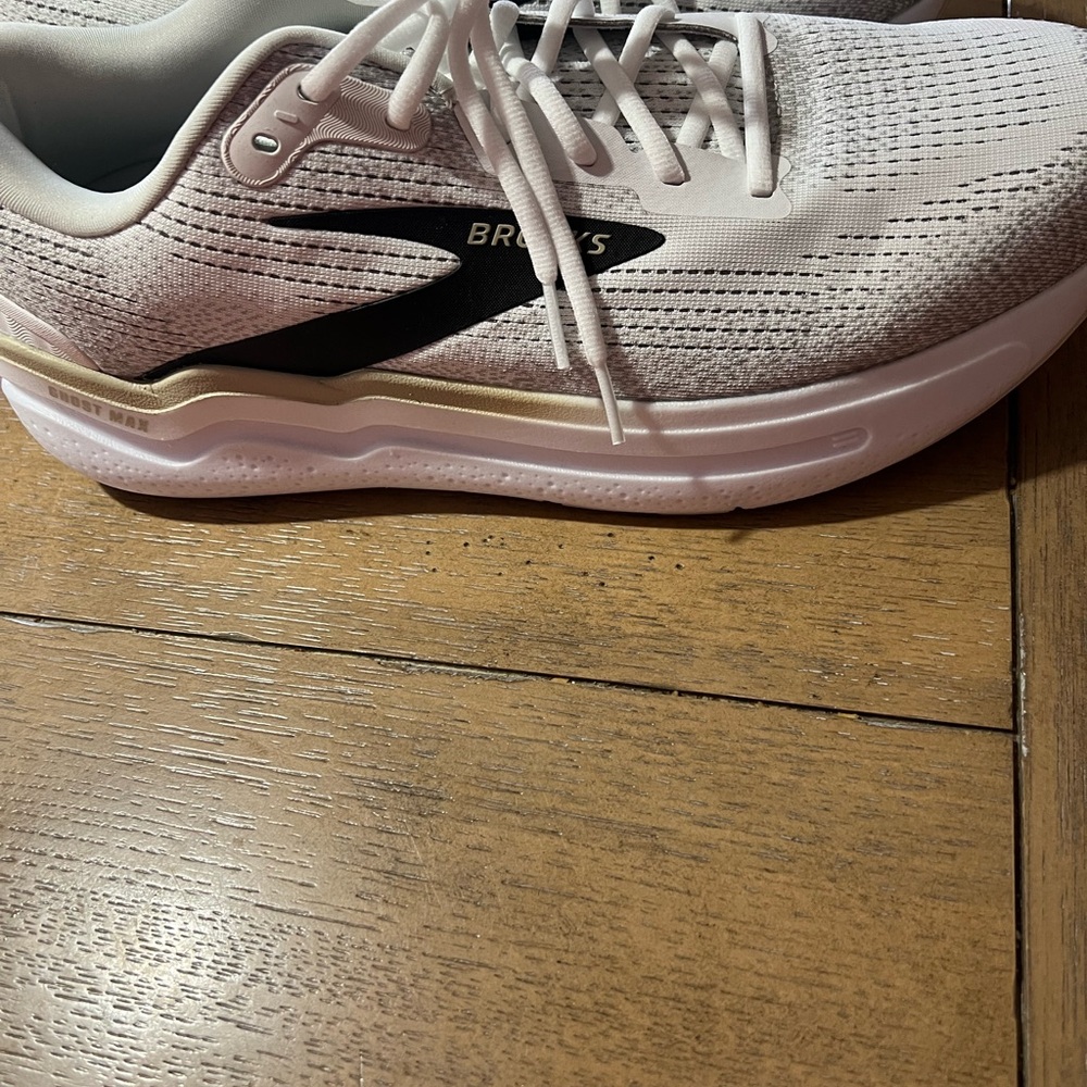 Brooks Men's Ghost Max 2 Athletic Shoes - Picture 4 of 8